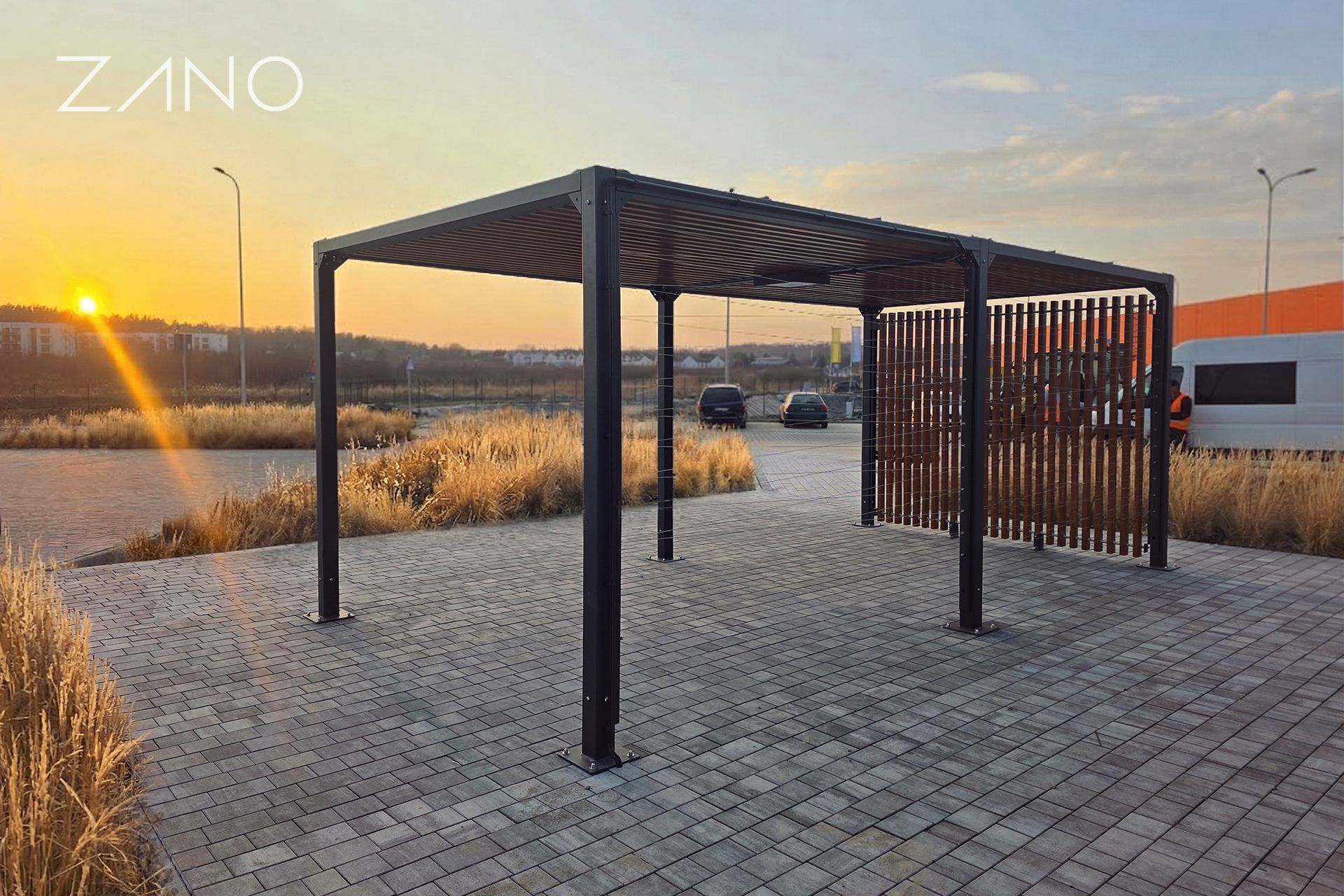 Pergola en acier avec planches en bois et cordes pour arbustes Pergola en acier avec planches en bois et cordes pour arbustes