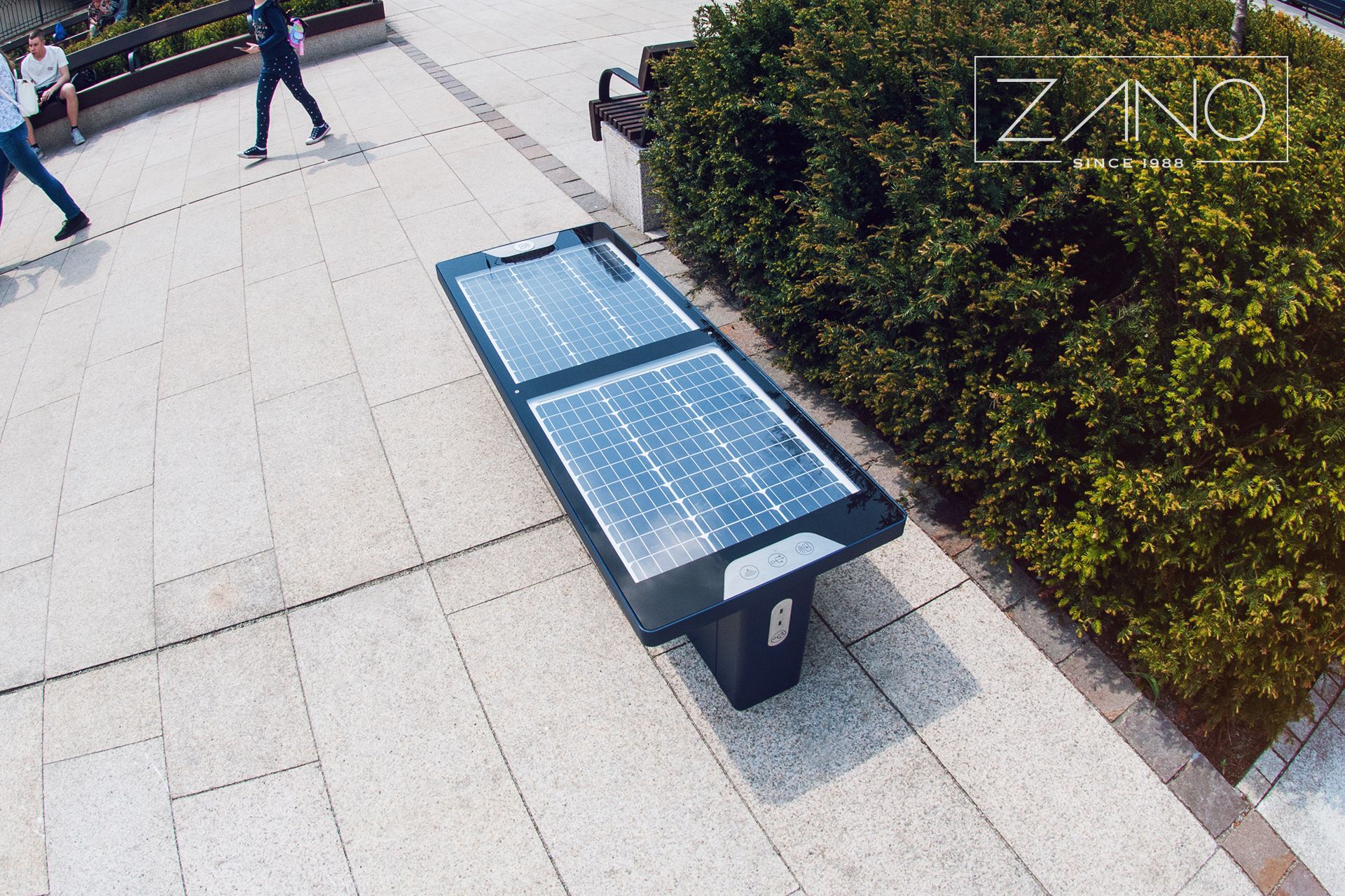 ZANO - Banc solaire connecté | Mobilier urbain ZANO